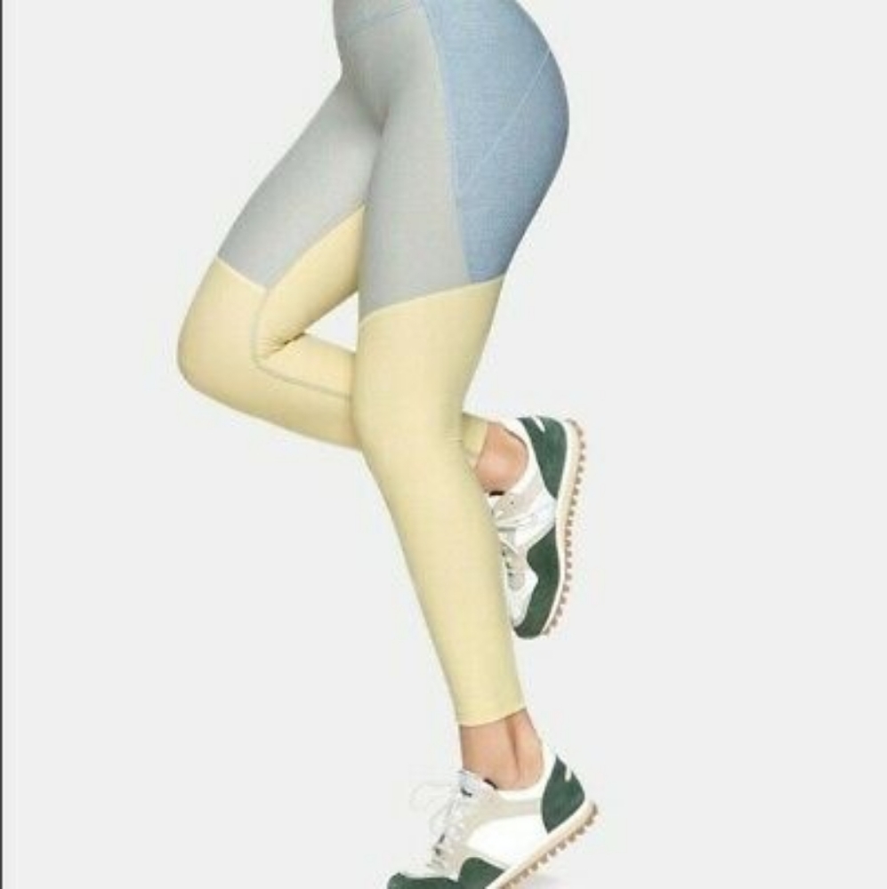 Outdoor Voices 7/8 Tri-Tone Warm Up Leggings - Picture 12 of 12